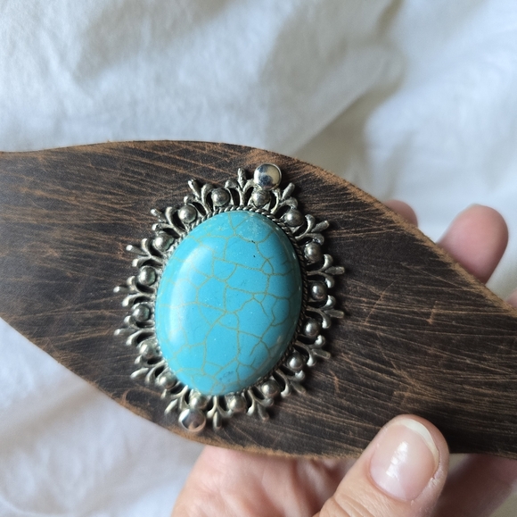 Leather bracelet - Picture 3 of 3